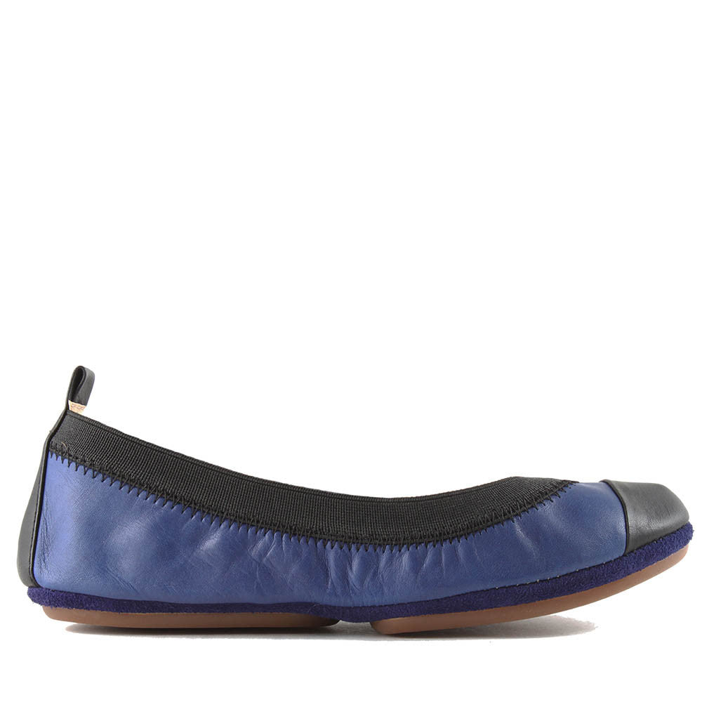 Yosi Samra Navy and Black Ballet Flat